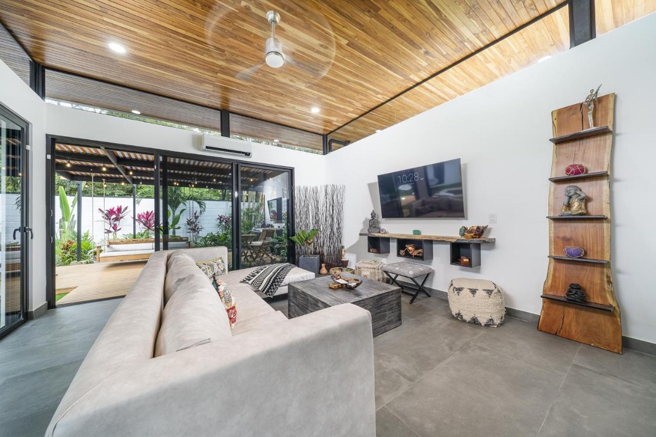 Playa Potrero - New Modern House, Pool In Guitar Shape - Casa Guitarra Villa Exterior foto