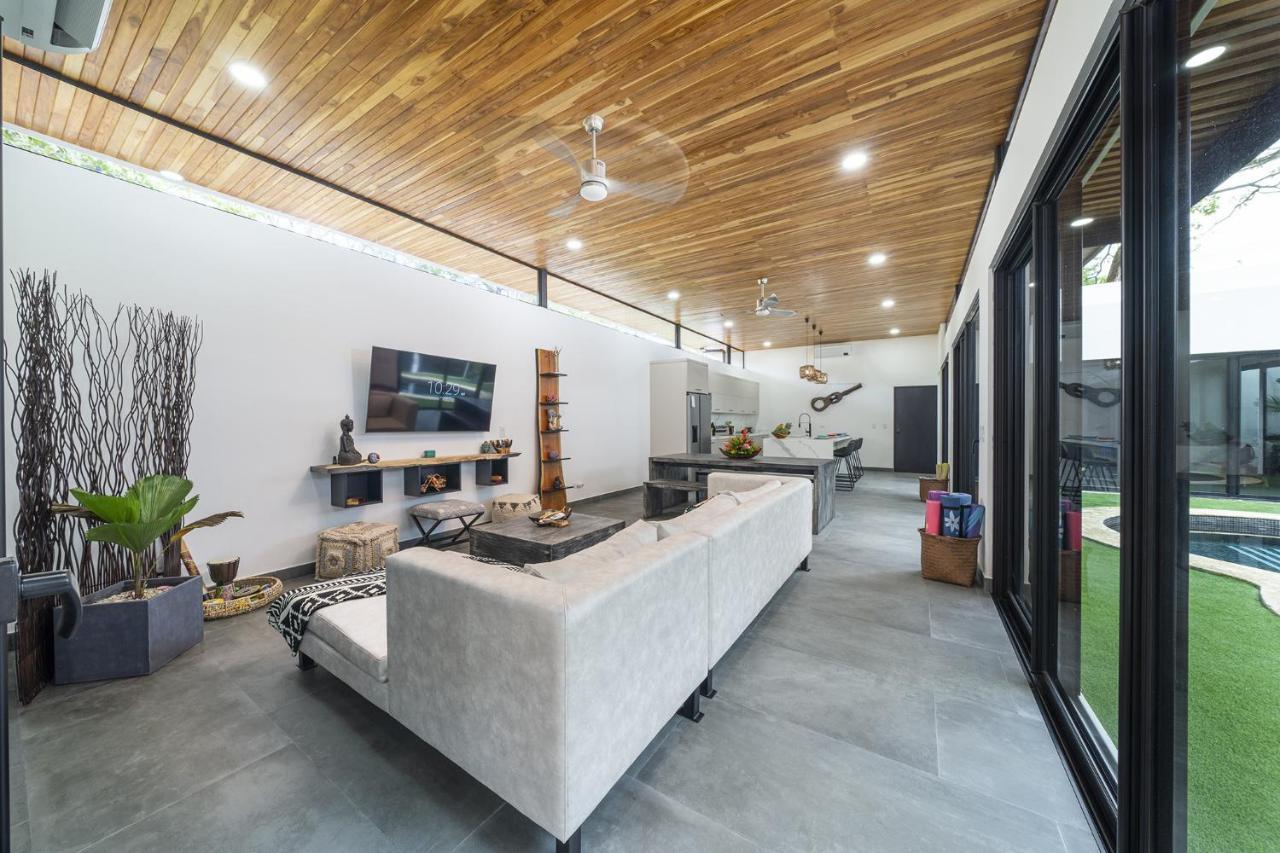 Playa Potrero - New Modern House, Pool In Guitar Shape - Casa Guitarra Villa Exterior foto