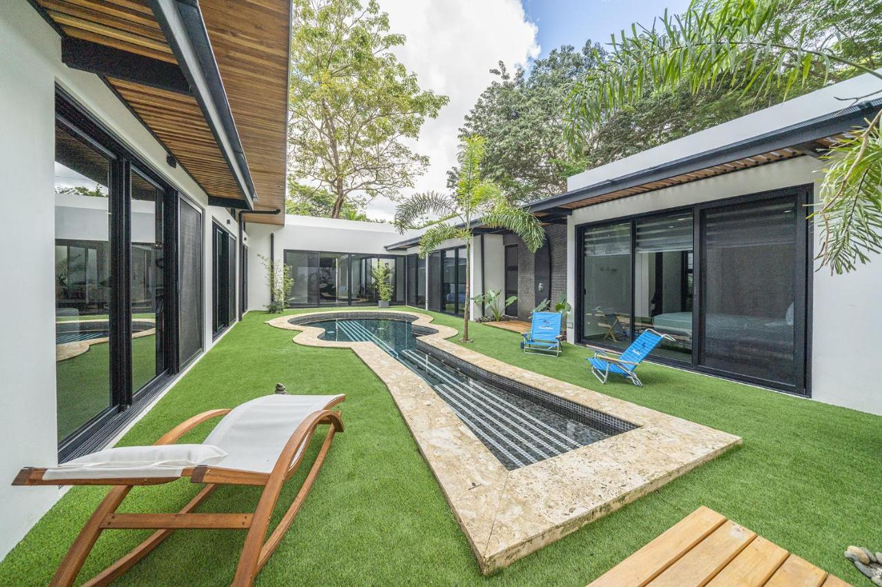 Playa Potrero - New Modern House, Pool In Guitar Shape - Casa Guitarra Villa Exterior foto